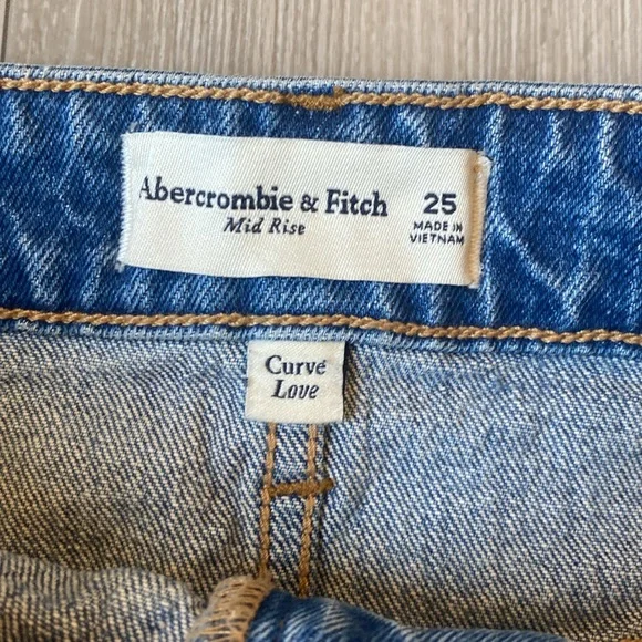 AF Curve Love Skirt - Picture 4 of 8